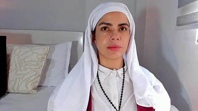 ClaraMariaMon online show from 06-24-26, 02:27