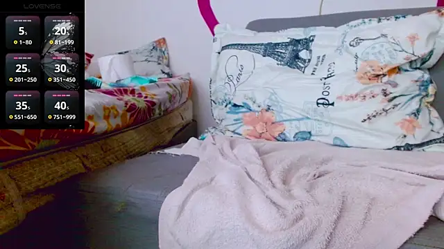 Snapshot of sara-bbc-dominant chatting on 03-23-25, 12:47 sara-bbc-dominant online show from 03-23-25, 12:47