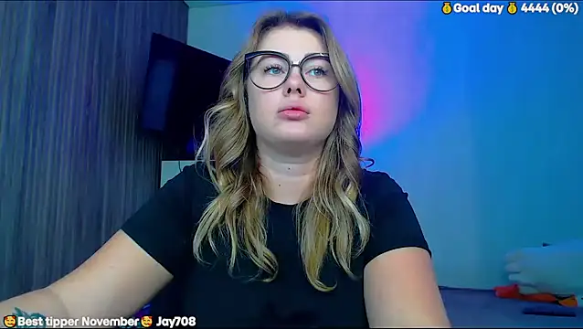 SuchCute online show from 11-23-25, 03:06