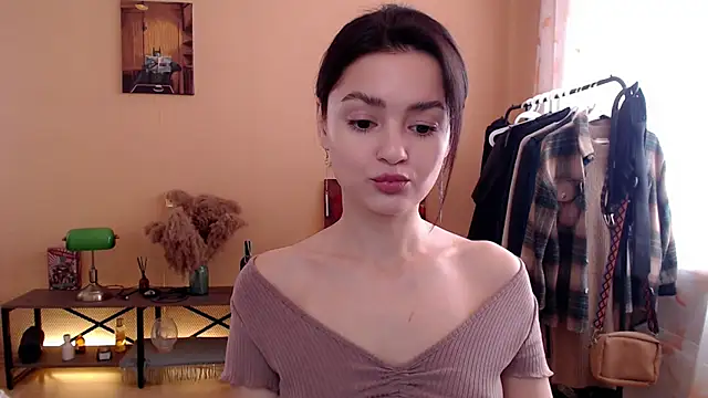 Snapshot of CuteRuby99 chatting on 10-01-25, 05:13 CuteRuby99 online show from 10-01-25, 05:13