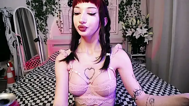 Marcellean online show from 02-18-25, 01:10