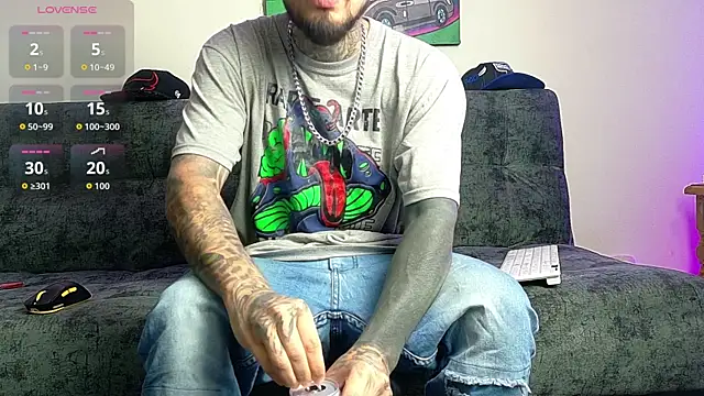 Snapshot of Patrick_jane chatting on 07-09-26, 10:25 Patrick jane online show from 07-09-26, 10:25