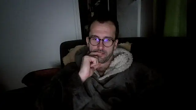 Snapshot of byakkotorra chatting on 03-03-25, 09:05 byakkotorra online show from 03-03-25, 09:05