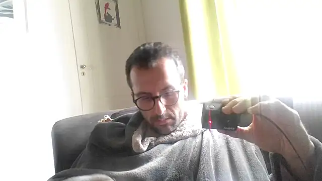 Snapshot of byakkotorra chatting on 03-08-25, 03:45 byakkotorra online show from 03-08-25, 03:45