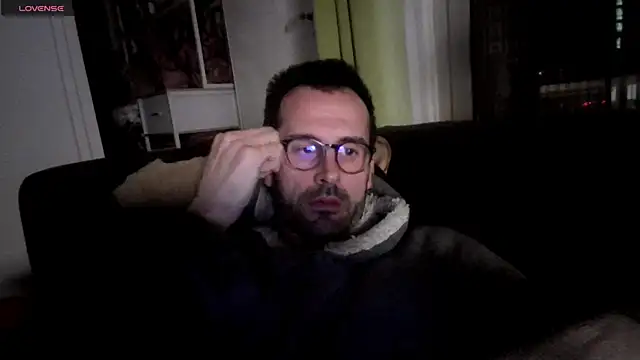 Snapshot of byakkotorra chatting on 03-14-25, 11:11 byakkotorra online show from 03-14-25, 11:11