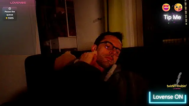 Snapshot of byakkotorra chatting on 03-17-25, 12:30 byakkotorra online show from 03-17-25, 12:30