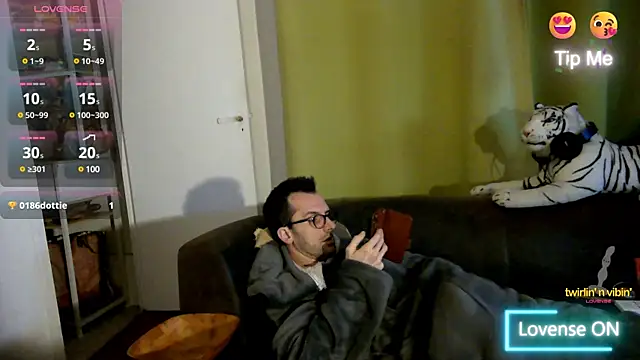 Snapshot of byakkotorra chatting on 03-18-25, 12:16 byakkotorra online show from 03-18-25, 12:16