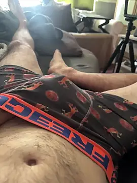 Snapshot of byakkotorra chatting on 10-25-25, 02:35 byakkotorra online show from 10-25-25, 02:35