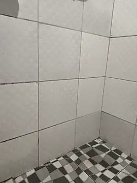 Jhonny walkeer online show from 11-30-25, 09:19