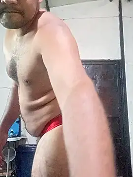 Snapshot of travieso2893 chatting on 05-18-26, 11:27 travieso2893 online show from 05-18-26, 11:27