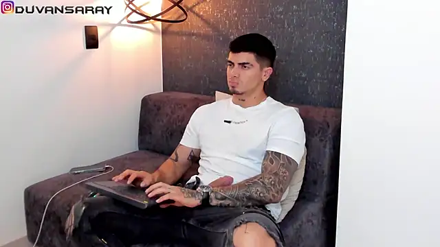 Snapshot of _mrcock chatting on 02-22-25, 12:05 mrcock online show from 02-22-25, 12:05