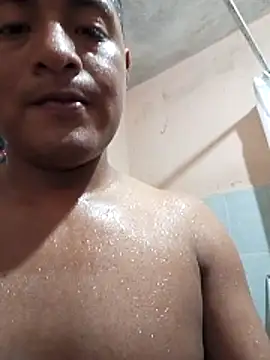 Roysitobebe  online show from 12-19-25, 07:54