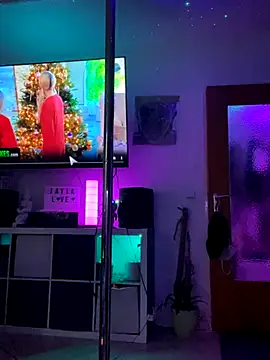 Jaylaloveofficial online show from 11-15-25, 01:29