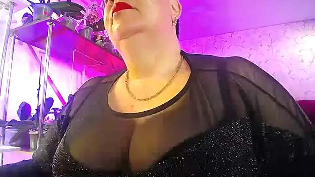  Sweet Woman online show from 04-05-26, 05:26