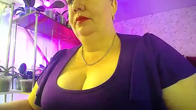 Snapshot of _Sweet_Woman chatting on 06-19-26, 07:23 Sweet Woman online show from 06-19-26, 07:23