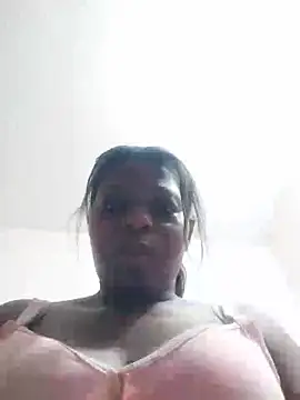 Snapshot of chocolatesexi2 chatting on 03-10-25, 10:26 chocolatesexi2 online show from 03-10-25, 10:26