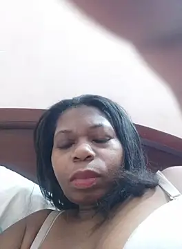 Snapshot of chocolatesexi2 chatting on 10-04-25, 05:16 chocolatesexi2 online show from 10-04-25, 05:16