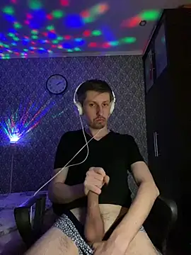 Aki-Laky online show from 02-24-25, 07:19