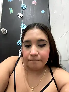 melyescobar online show from 12-02-25, 03:34