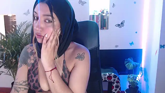 Lia-mitch online show from 02-13-26, 02:02