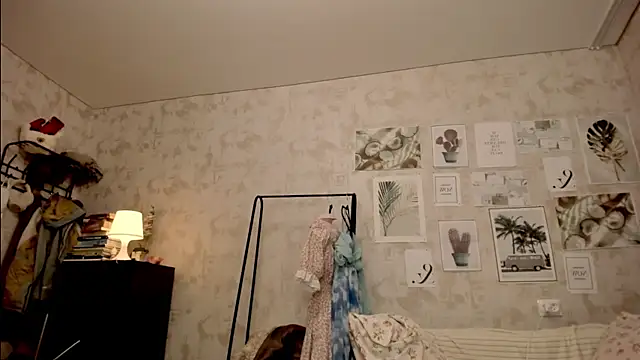 Luafy Toddy online show from 01-15-26, 04:06