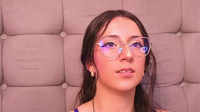 Sweet Sammy  online show from 11-14-25, 04:11