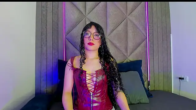 Snapshot of BriaConner_ chatting on 01-24-25, 02:39 BriaConner online show from 01-24-25, 02:39