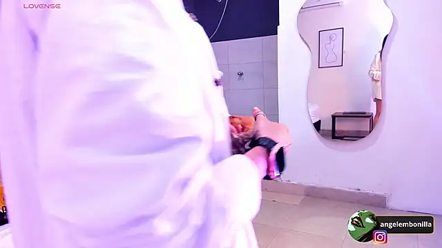 megan morgan01 online show from 11-22-25, 12:15