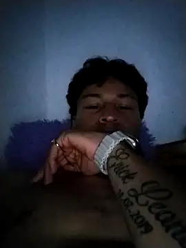 Erickleandro online show from 10-24-25, 02:08