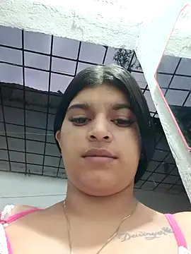 Snapshot of naughty-girl01 chatting on 12-28-24, 10:47 naughty-girl01 online show from 12-28-24, 10:47