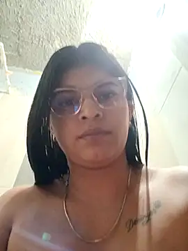 Snapshot of naughty-girl01 chatting on 02-14-25, 10:17 naughty-girl01 online show from 02-14-25, 10:17