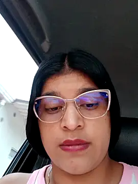 Snapshot of naughty-girl01 chatting on 03-02-25, 05:47 naughty-girl01 online show from 03-02-25, 05:47