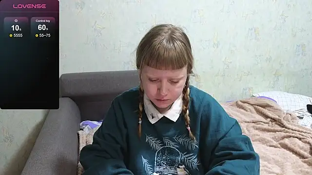 June shy0 online show from 03-03-26, 07:03