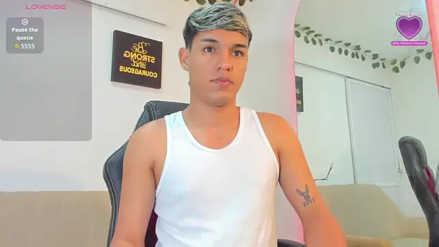 ryan carter08 online show from 09-12-25, 02:33