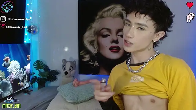 maxiy 001 online show from 03-12-26, 10:38