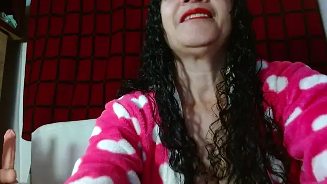 Snapshot of Tita_Madurita chatting on 06-11-26, 08:23 Tita Madurita online show from 06-11-26, 08:23