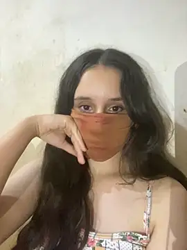 Snapshot of Chahrazad66 chatting on 11-07-25, 11:49 Chahrazad66 online show from 11-07-25, 11:49