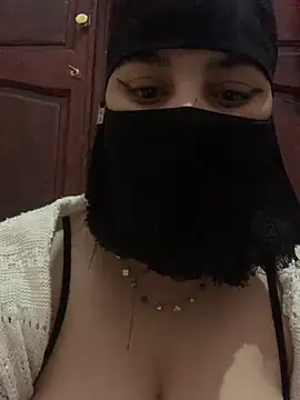 Miss-Soka online show from 12-20-24, 05:14