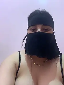 Miss-Soka online show from 12-20-24, 11:43