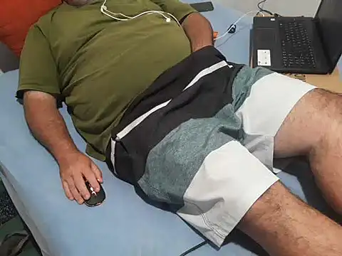 mfreitas005 online show from 01-10-25, 12:27