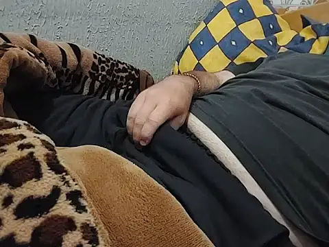 mfreitas005 online show from 10-30-25, 11:49