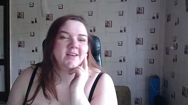 Snapshot of TasyaBigTTs chatting on 04-23-26, 01:24 TasyaBigTTs online show from 04-23-26, 01:24