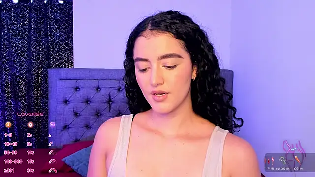 Snapshot of Adhara-zanne chatting on 05-11-26, 02:45 Adhara-zanne online show from 05-11-26, 02:45