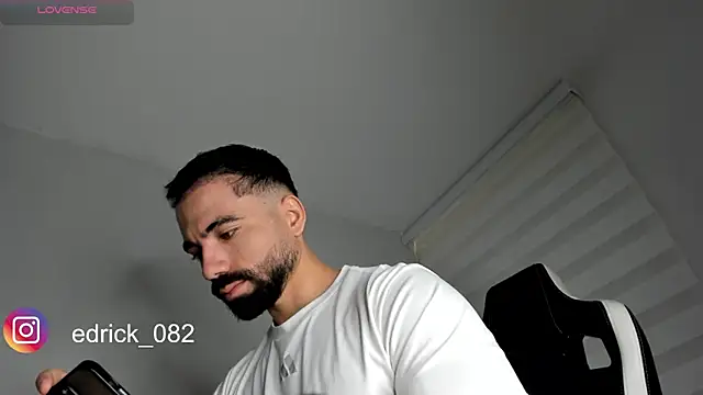edrick walton1 online show from 01-02-25, 11:52