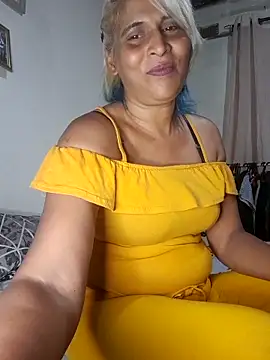 Goodgirlsue 77 online show from 03-04-26, 05:19