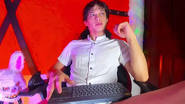 LilOwen  online show from 02-09-26, 06:12