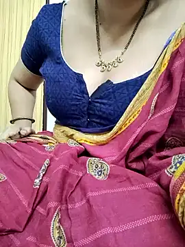 Snapshot of sunitha-3 chatting on 03-02-25, 03:05 sunitha-3 online show from 03-02-25, 03:05