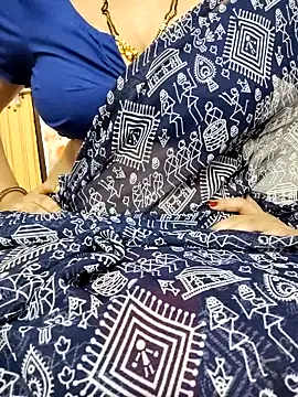 Snapshot of sunitha-3 chatting on 03-06-25, 03:45 sunitha-3 online show from 03-06-25, 03:45