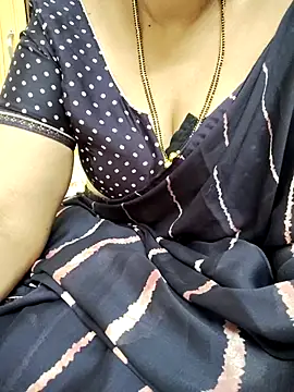 Snapshot of sunitha-3 chatting on 03-07-25, 08:13 sunitha-3 online show from 03-07-25, 08:13