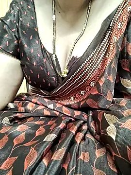 Snapshot of sunitha-3 chatting on 03-08-25, 06:37 sunitha-3 online show from 03-08-25, 06:37